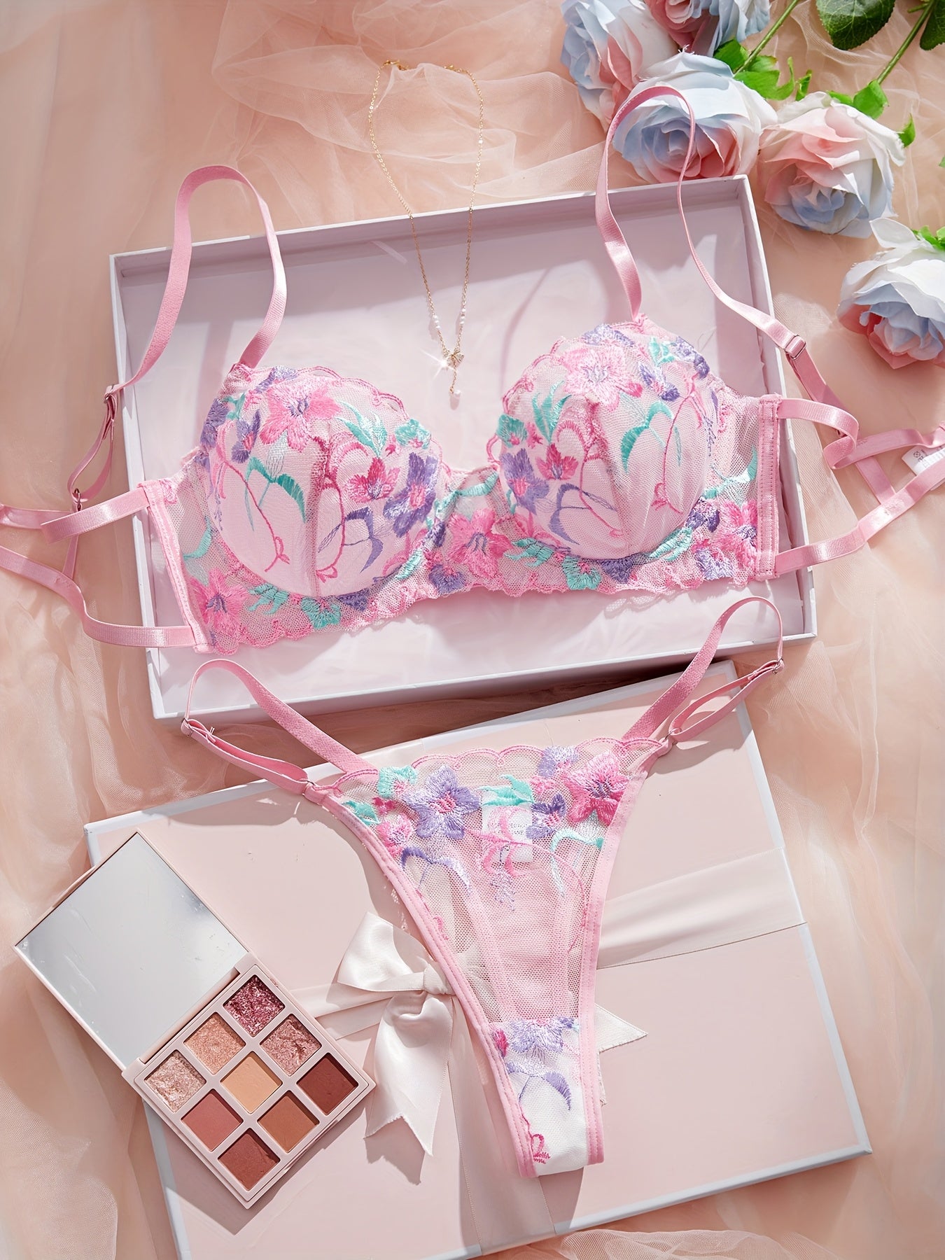 Blossom | The Floral Collection