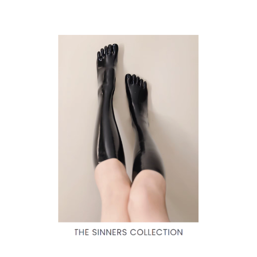 FEET | LATEX STOCKINGS