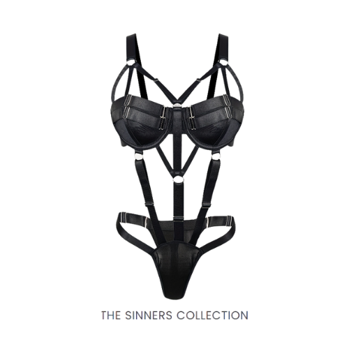 Straps & Sin | The Corsetry Collection